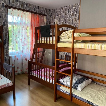 Centre Hostel Мукачеве Екстериор снимка