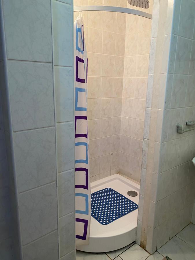 Centre Hostel Мукачеве Екстериор снимка