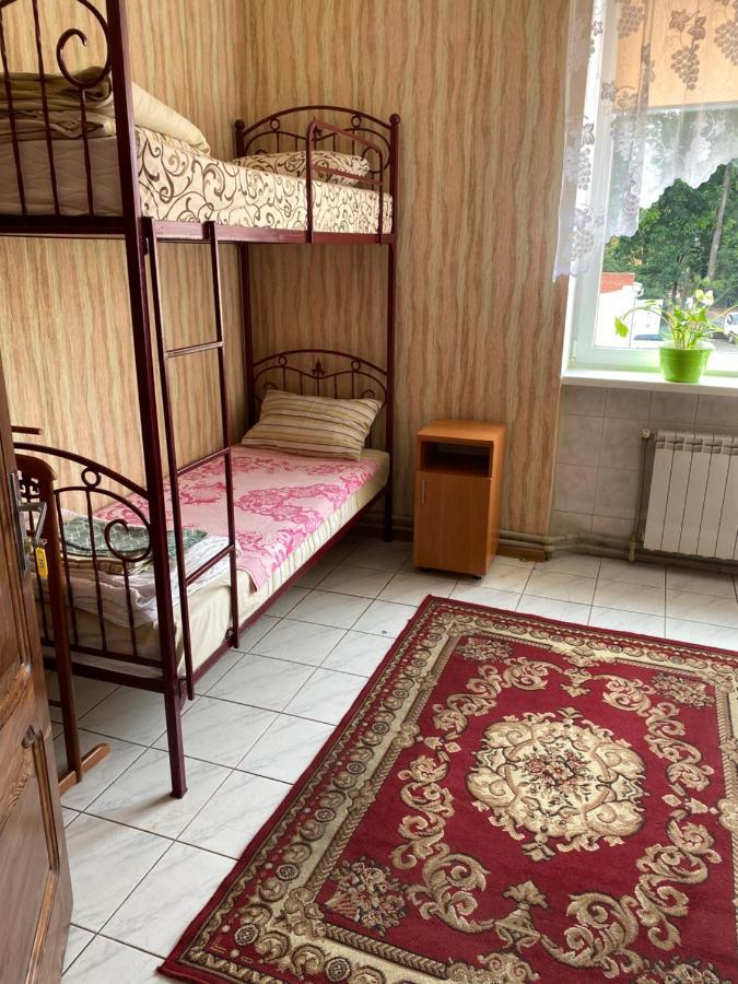 Centre Hostel Мукачеве Екстериор снимка