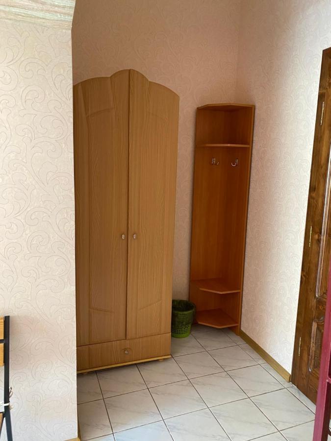 Centre Hostel Мукачеве Екстериор снимка