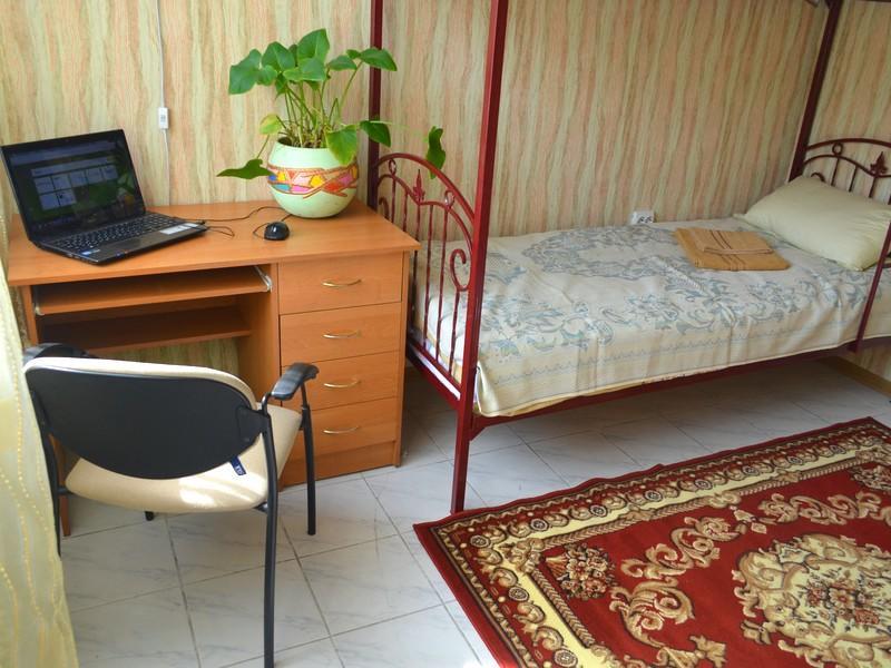 Centre Hostel Мукачеве Екстериор снимка